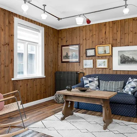 Rustic Retreat In The Center Of Reykjavik Apartment Exterior photo