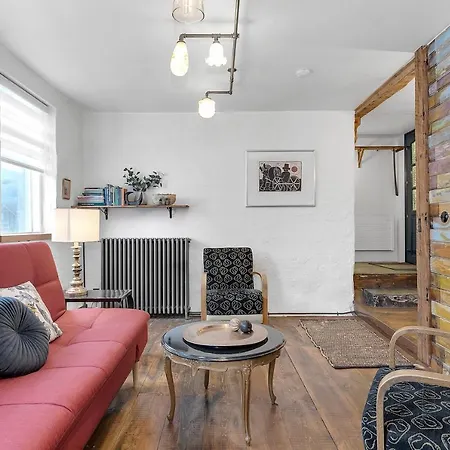 Rustic Retreat In The Center Of Reykjavik Apartment Exterior photo