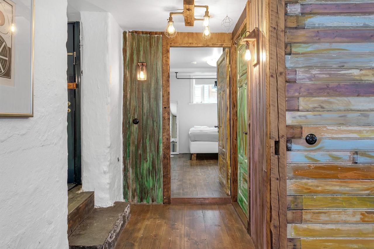 Rustic Retreat In The Center Of * Reykjavík